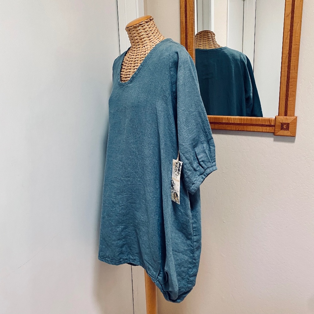Tina Givens Abba Tunic NWT